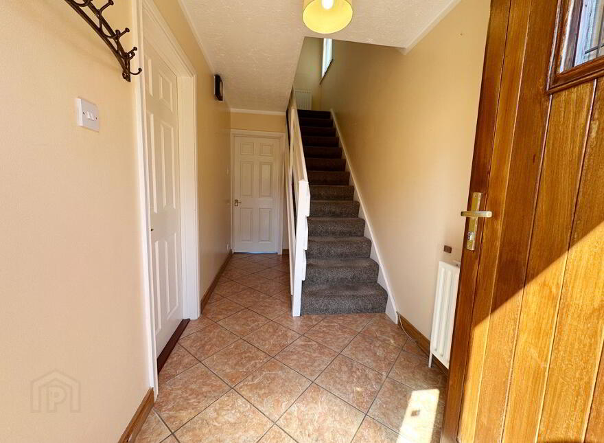 8 Kenard Villas, Newry, BT34 1LQ