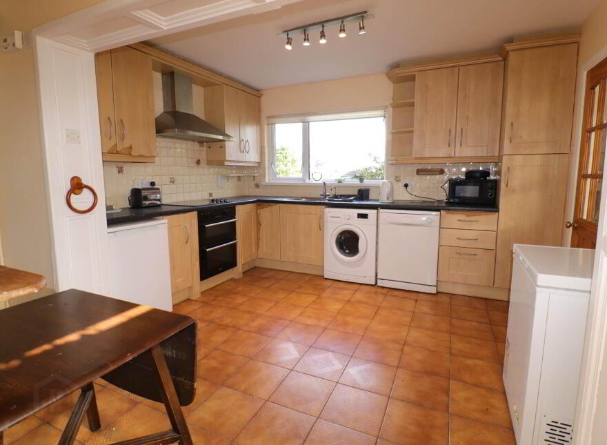 27 Drumlin Heights, Sligo Road, Enniskillen, BT74 7NR