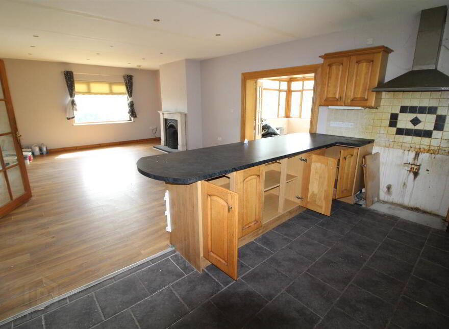 3 Tareesh Lane, Annacloy, Downpatrick, BT30 8JN
