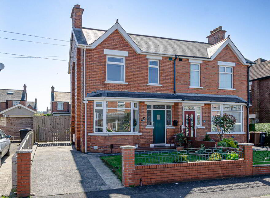 26 Trigo Parade, Castlereagh Road, Belfast, BT6 9GA photo