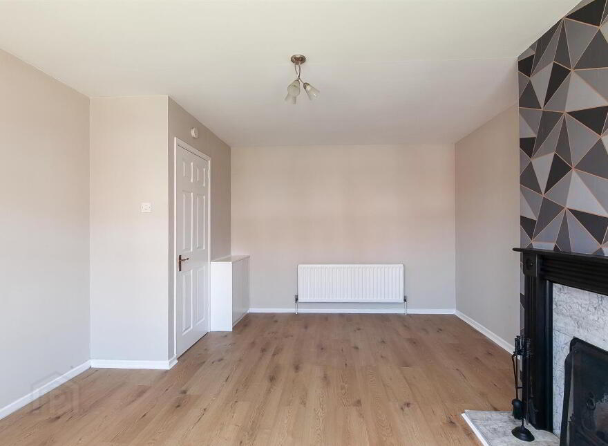 25 Hollybrook Grove, Newtownabbey, BT36 4ZR