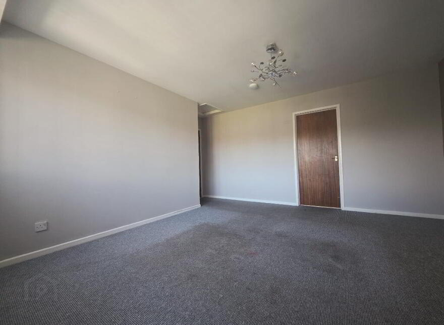 38 The Grange, Lurgan, BT67 9BU