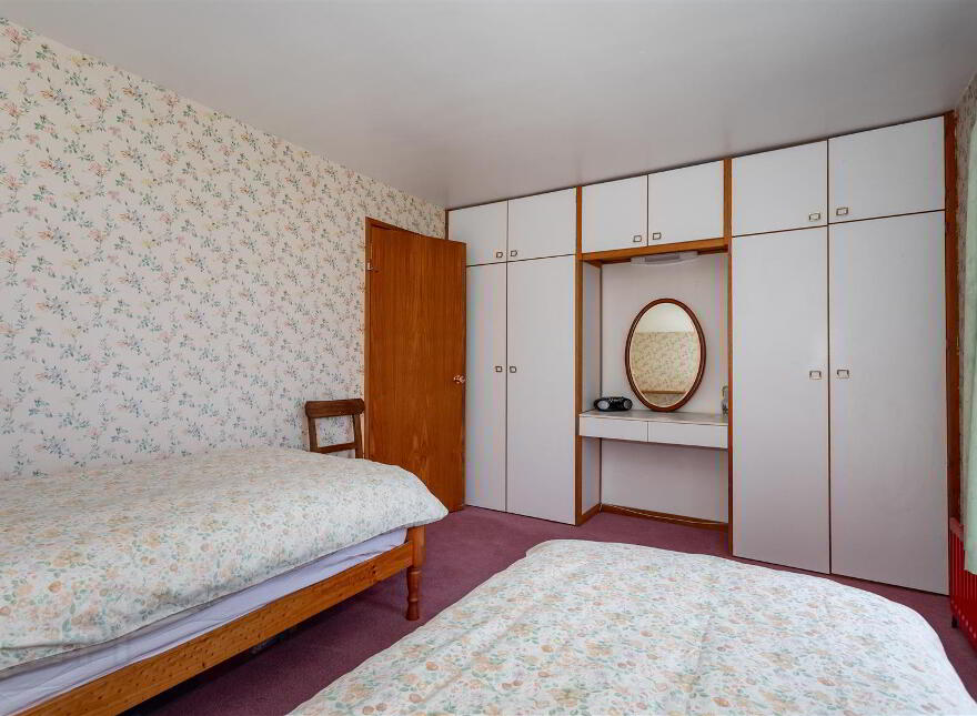 71 Killynure Road West, Carryduff, Belfast, BT8 8EA