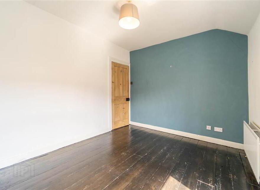 35 Groomsport Road, Bangor, BT20 5LW