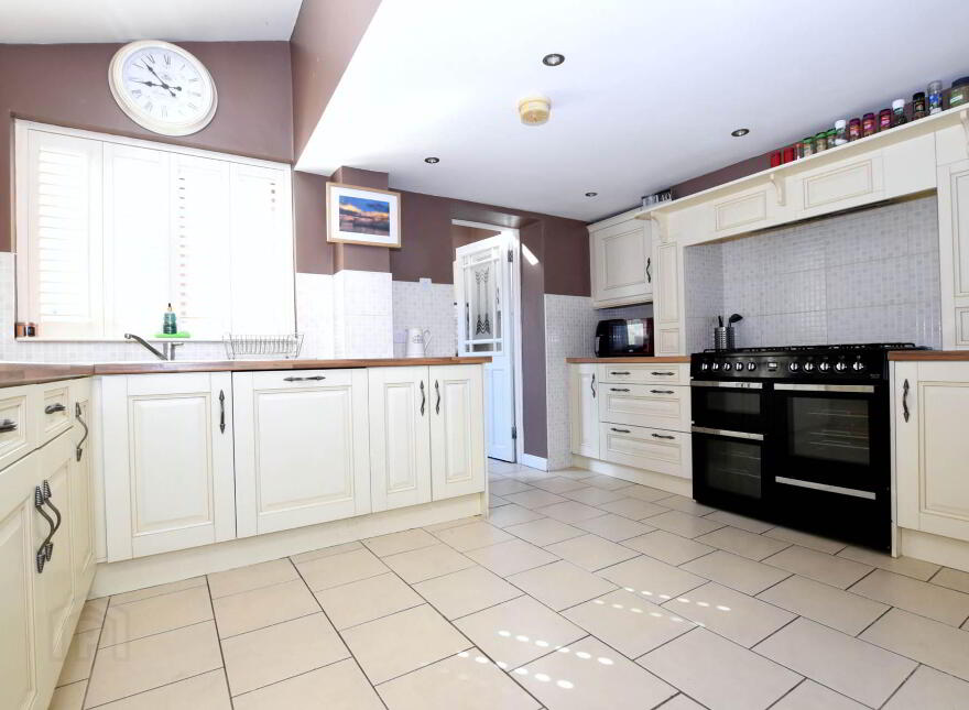50 Killaughey Road, Donaghadee, BT21 0BL