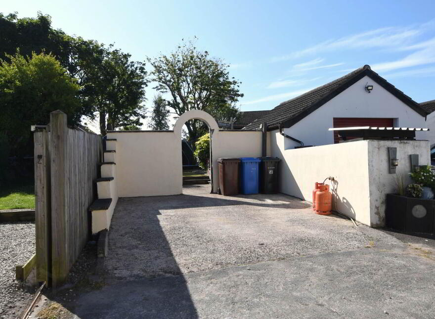50 Killaughey Road, Donaghadee, BT21 0BL