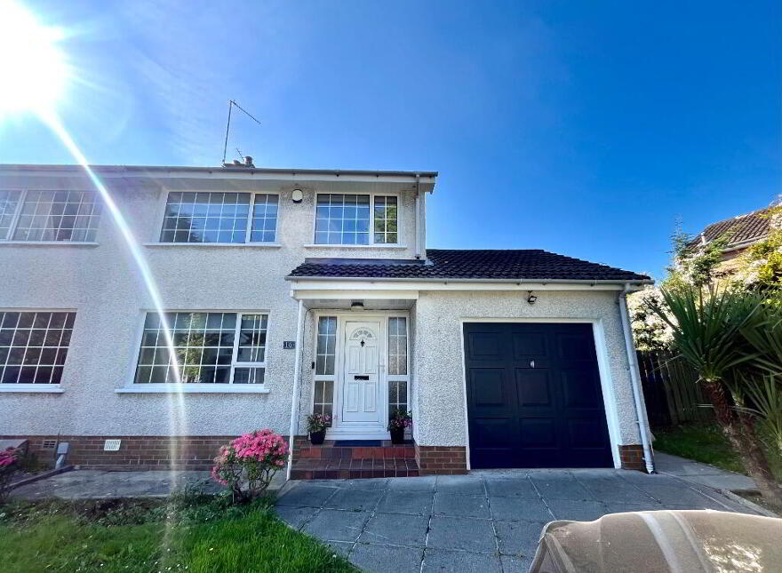 16 Chippendale Court, Belfast, BT10 0DU photo