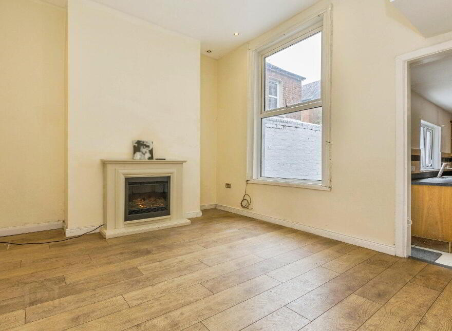 35 Haypark Avenue, Ormeau, Belfast, BT7 3FD