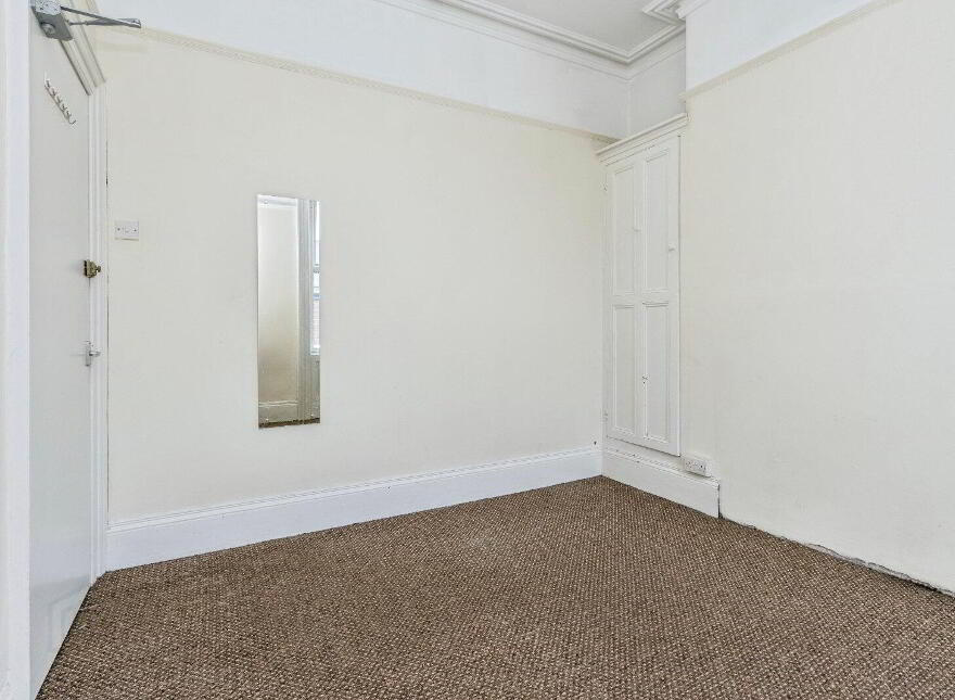 35 Haypark Avenue, Ormeau, Belfast, BT7 3FD