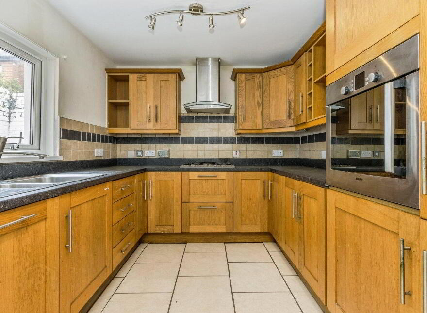 35 Haypark Avenue, Ormeau, Belfast, BT7 3FD