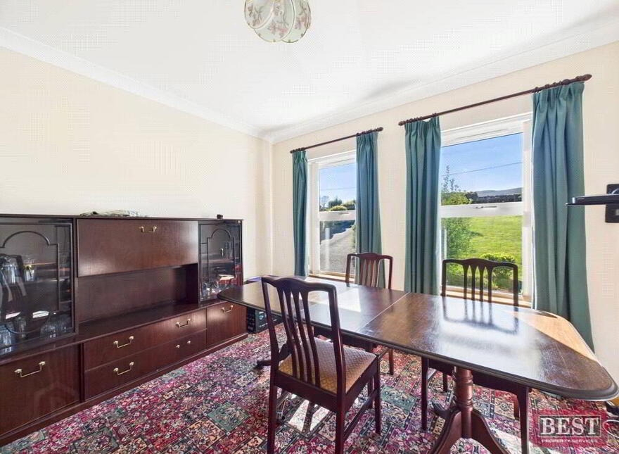 85 Tullyframe Road, Kilkeel, Newry, BT34 4RZ