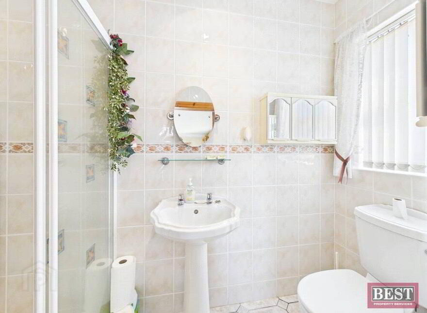 85 Tullyframe Road, Kilkeel, Newry, BT34 4RZ