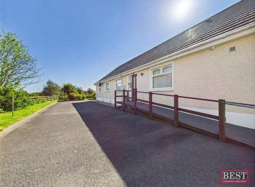 85 Tullyframe Road, Kilkeel, Newry, BT34 4RZ