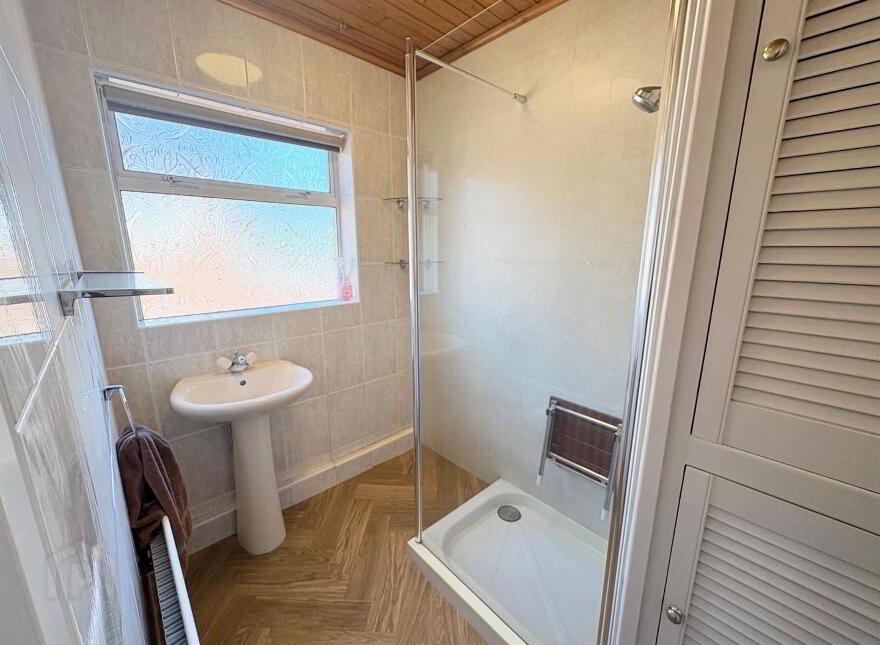 13 Greenwood Park, Belfast, BT4 3JN