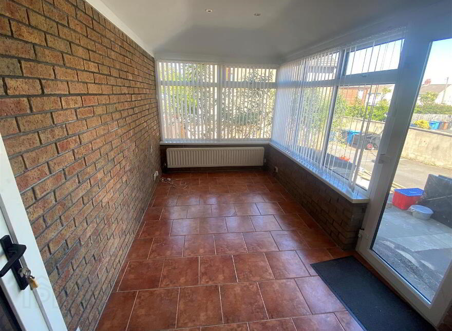 2 Church Drive, Bangor, BT20 3EE