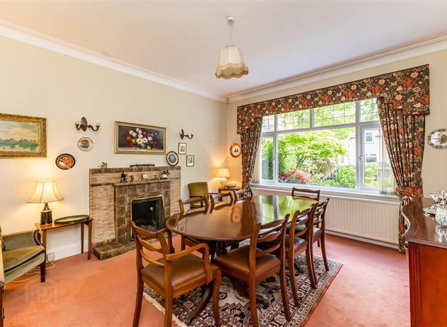 38 Malone Hill Park, Off Malone Road, Belfast, BT9 6RE