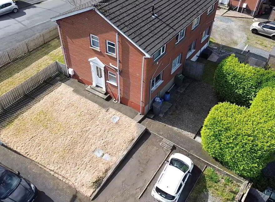 15 Manor Park, Bangor, BT20 3LY photo