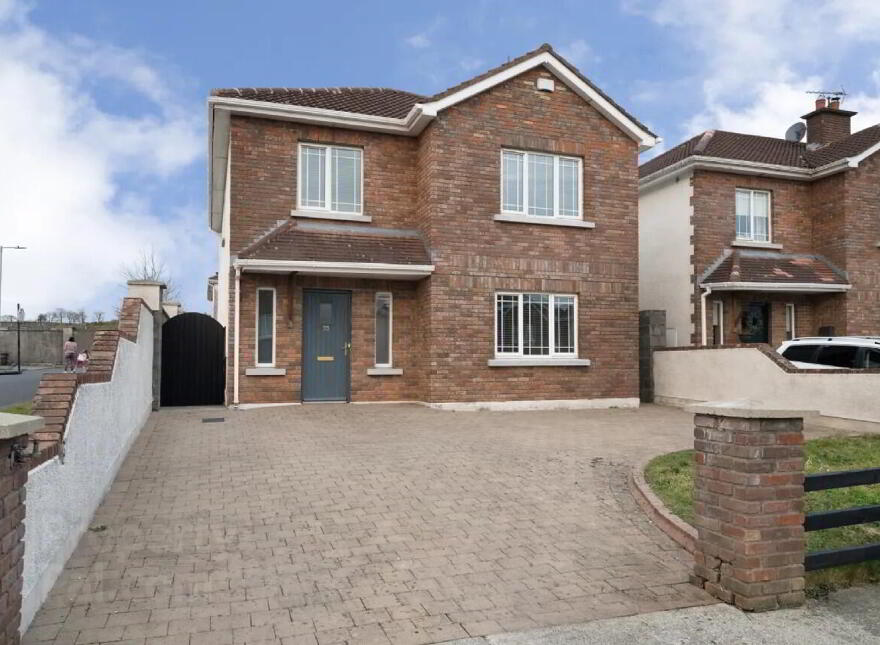 35 Percy French Place, Oldcastle Road, Ballyjamesduff, A82X3V9 photo