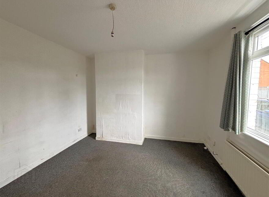 23 Caledon Street, Belfast, BT13 3AX
