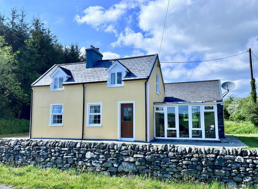 Knockawaddra, Rossmore, Clonakilty, P85E278