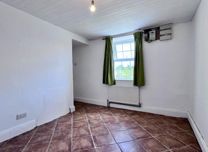 Knockawaddra, Rossmore, Clonakilty, P85E278