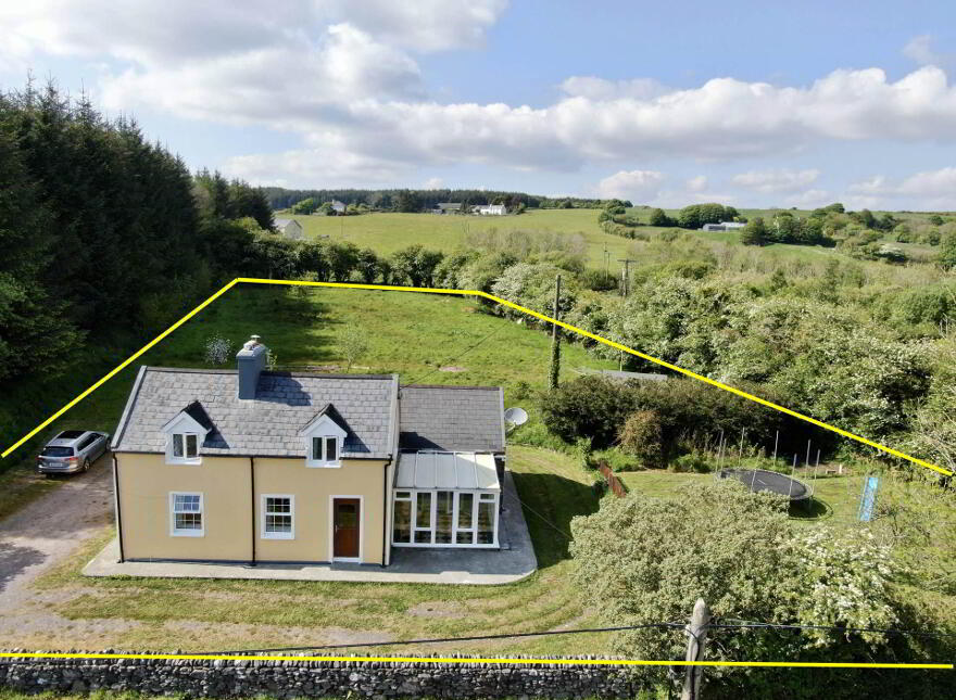 Knockawaddra, Rossmore, Clonakilty, P85E278