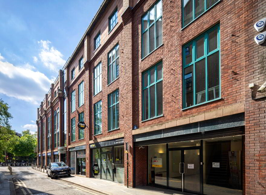 2nd & 3rd Floor Office Suites, 6-10 William Street, Belfast, BT1 1PR photo
