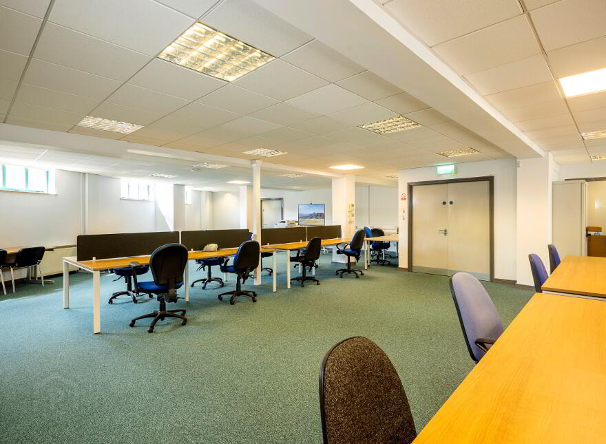 2nd & 3rd Floor Office Suites, 6-10 William Street, Belfast, BT1 1PR