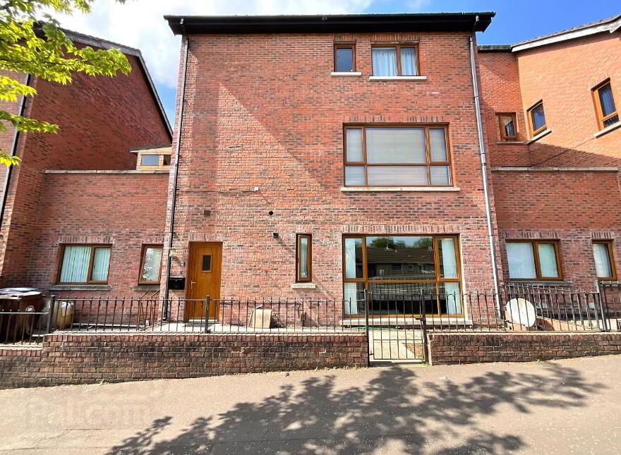 24 Forthriver Road, Belfast, BT13 3SH photo