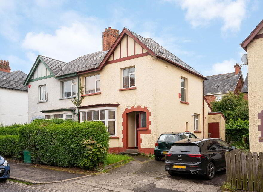 60 Wellesley Avenue, Belfast, BT9 6DH photo