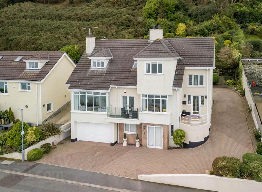 Ard Na Mara, 8 Seacliff Close, Newcastle, BT33 0LH photo