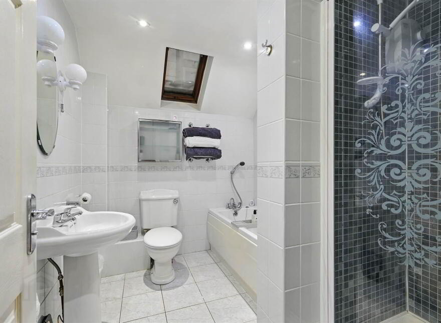 1 Drum Hill, Drumbo, Lisburn, BT27 5JB