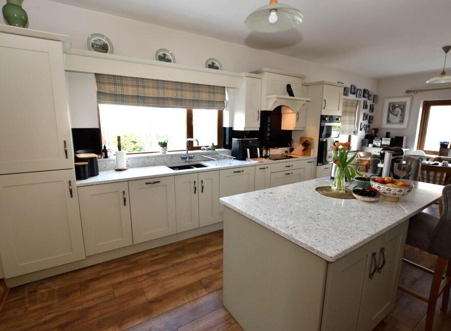 Dunancory, Dunancory, A82TK76