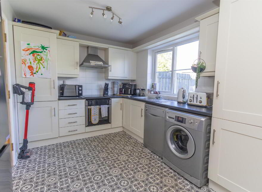 81 Boulevard Park, Newcastle, BT33 0GH