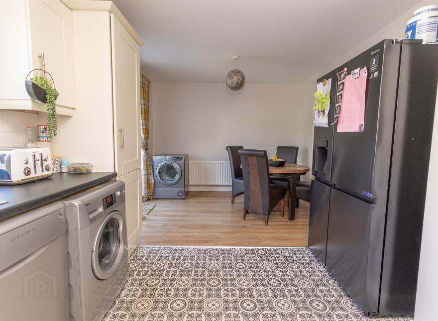 81 Boulevard Park, Newcastle, BT33 0GH