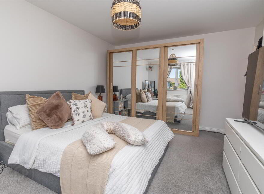 81 Boulevard Park, Newcastle, BT33 0GH
