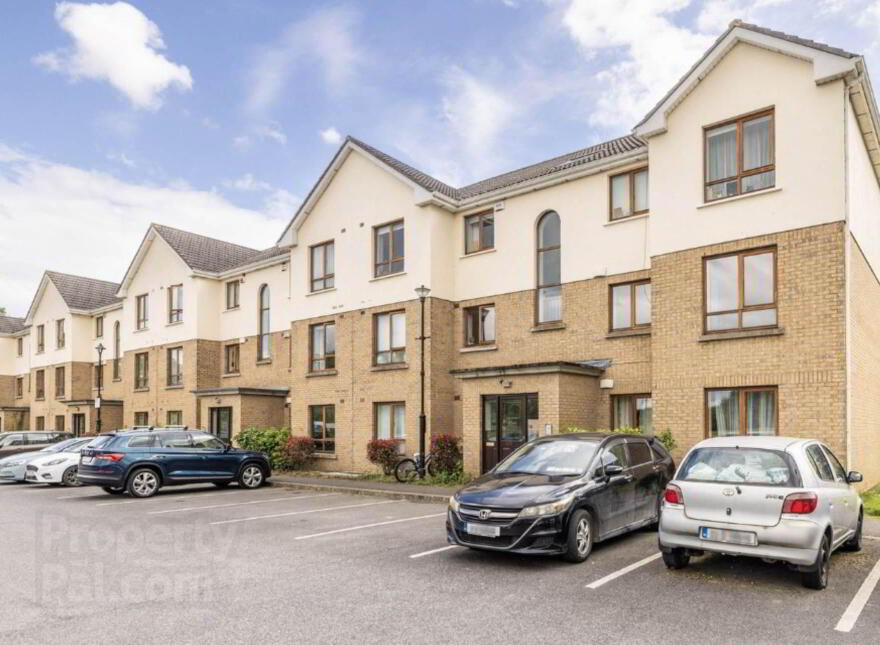 34 The Green, Larch Hill, Dublin, D17T341 photo