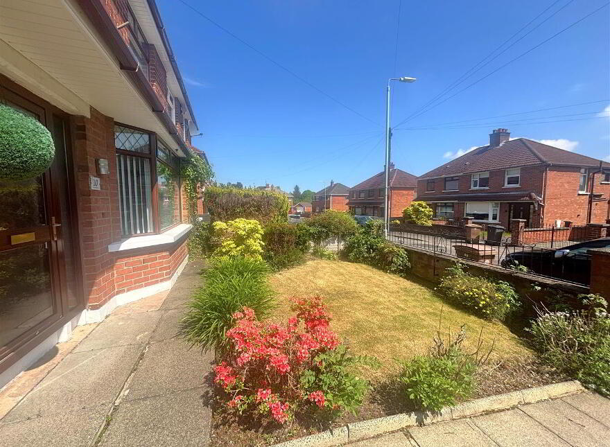 10 Westway Parade, Belfast, BT13 3NX