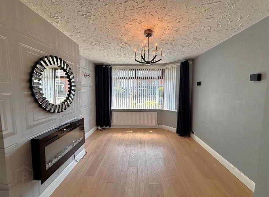10 Westway Parade, Belfast, BT13 3NX