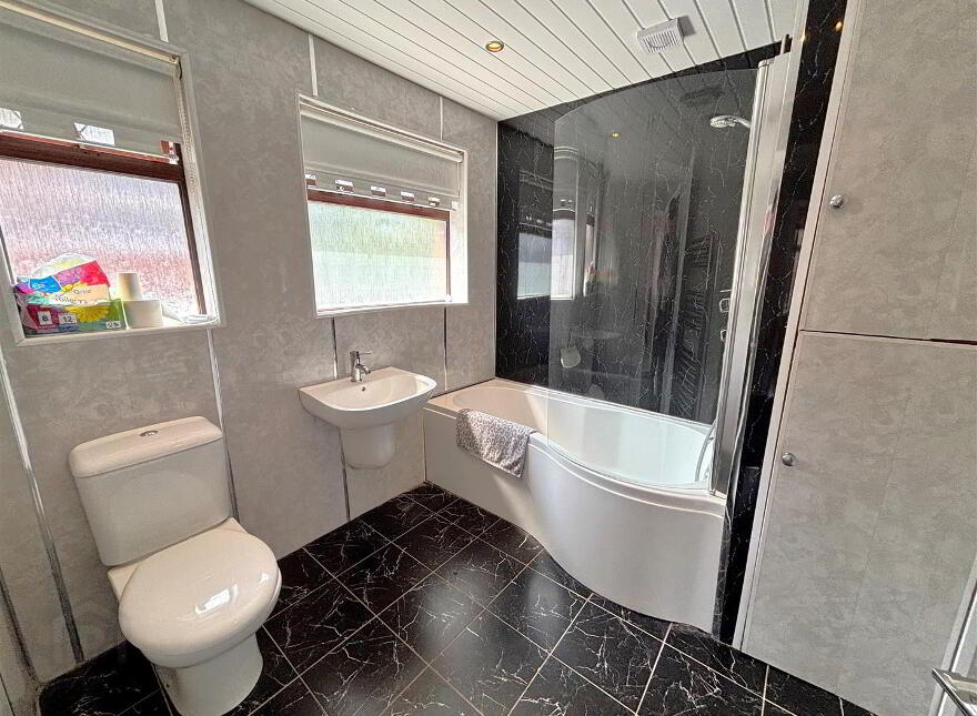 10 Westway Parade, Belfast, BT13 3NX