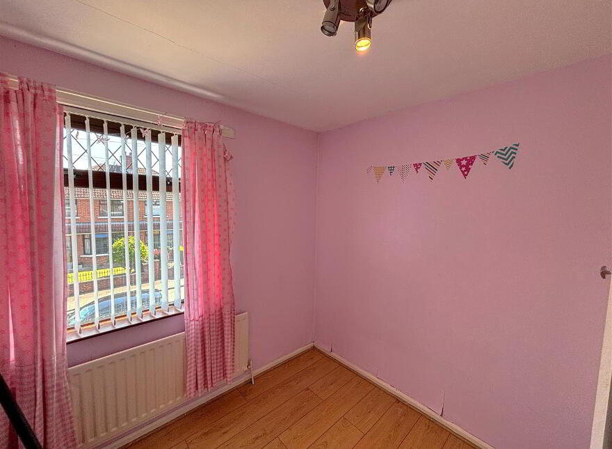10 Westway Parade, Belfast, BT13 3NX