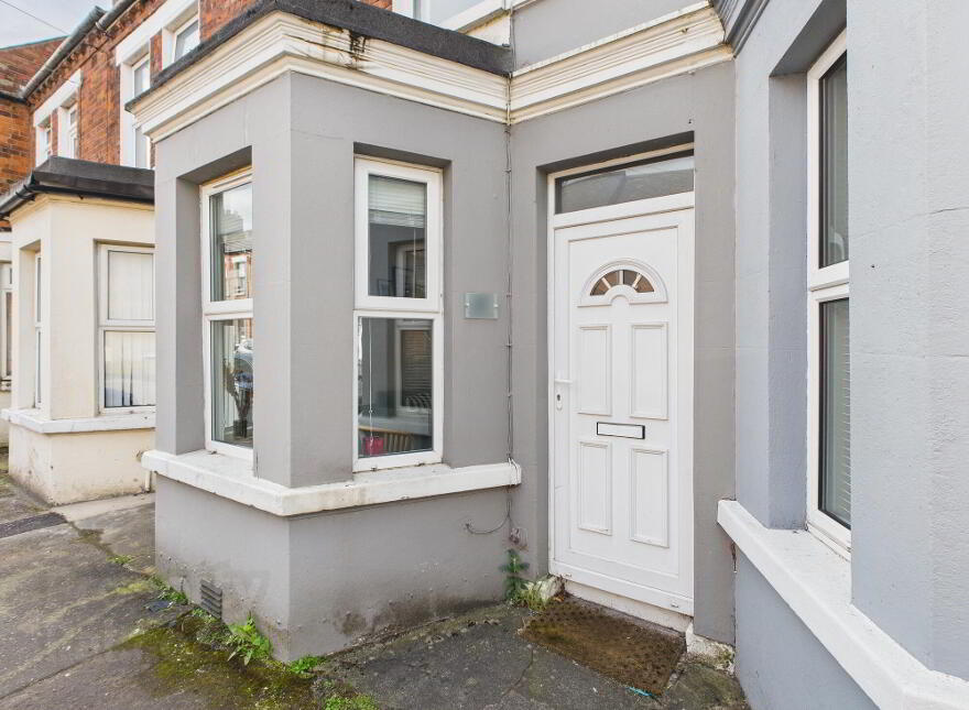 27 Raby Street, Belfast, BT7 2GY photo