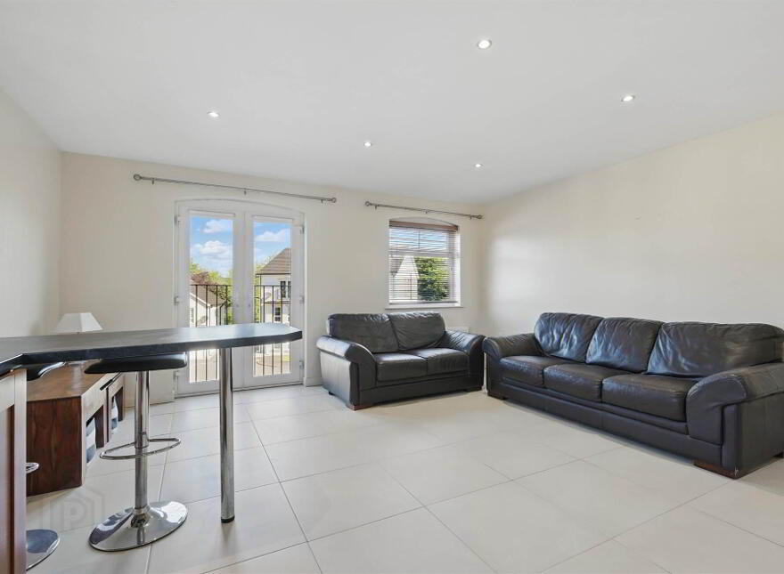 7 Gransha Chase, Dundonald, Belfast, BT16 2FE