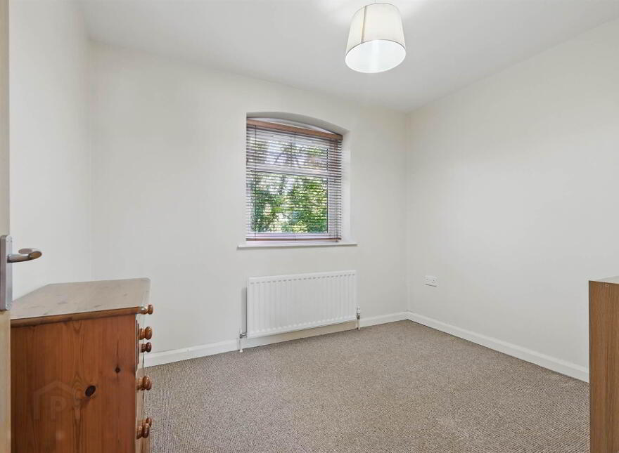 7 Gransha Chase, Dundonald, Belfast, BT16 2FE