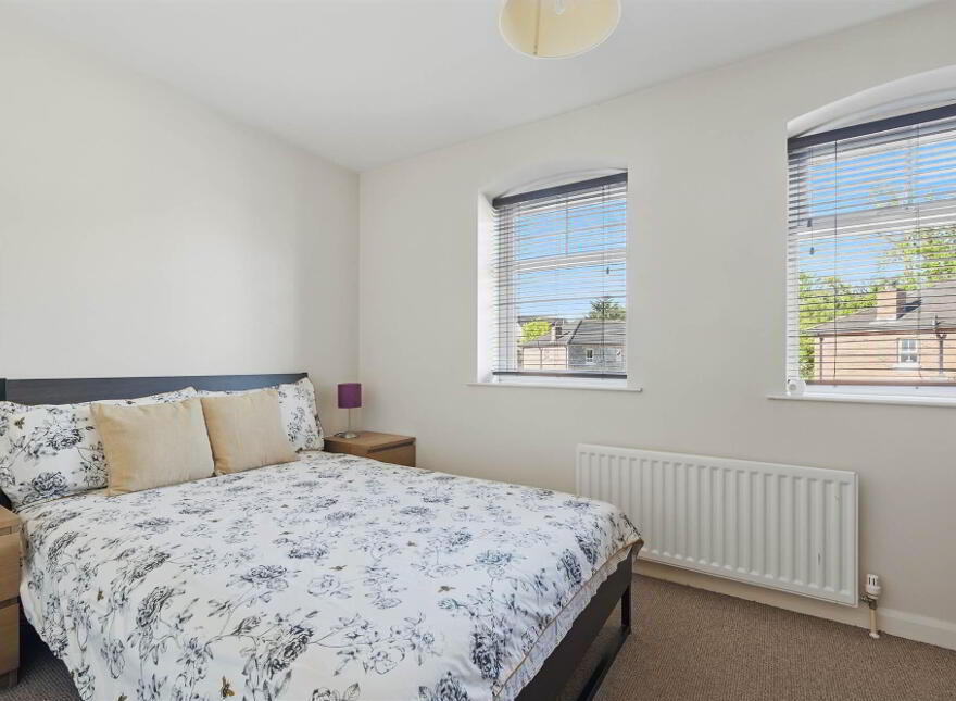 7 Gransha Chase, Dundonald, Belfast, BT16 2FE