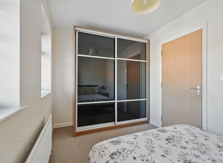 7 Gransha Chase, Dundonald, Belfast, BT16 2FE