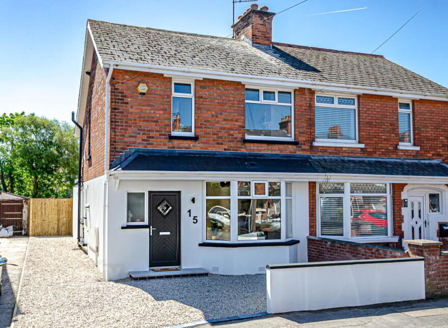 15 Hillsborough Drive, Belfast, BT6 9DS photo