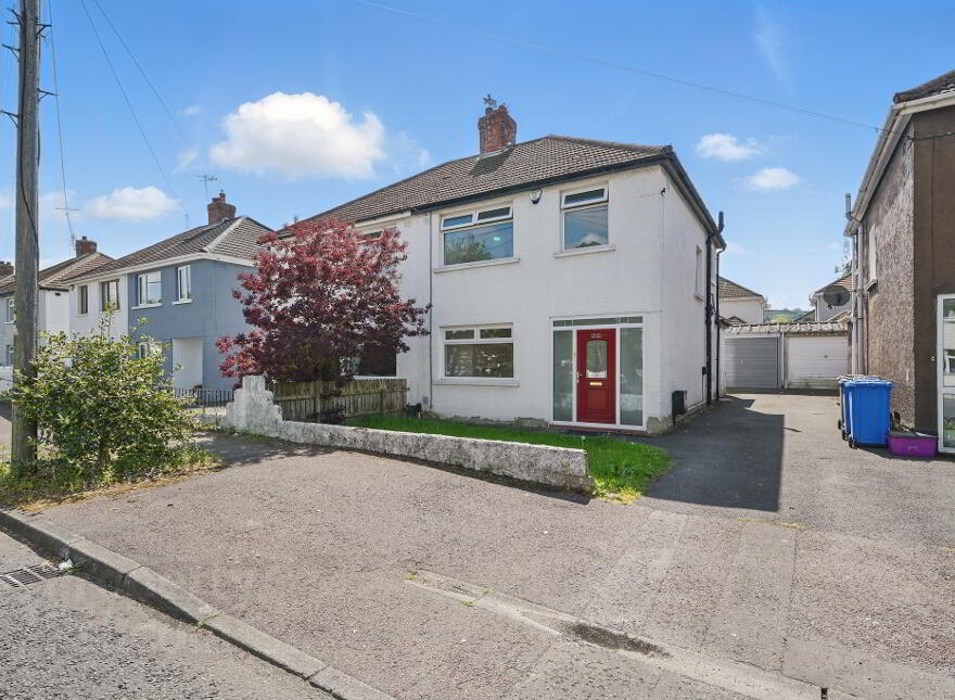 32 Sunderland Road, Belfast, BT6 9LY photo