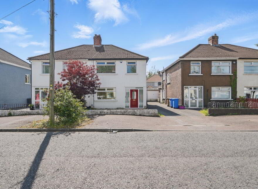 32 Sunderland Road, Belfast, BT6 9LY