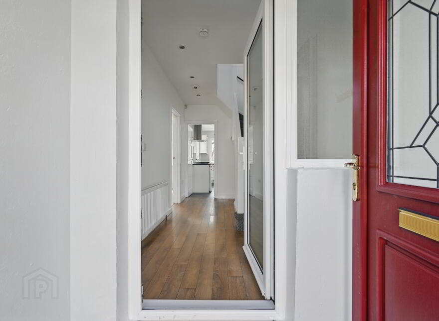 32 Sunderland Road, Belfast, BT6 9LY